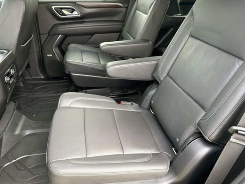 Used 2022 Chevrolet Tahoe Z71 w/ Luxury Package image 23