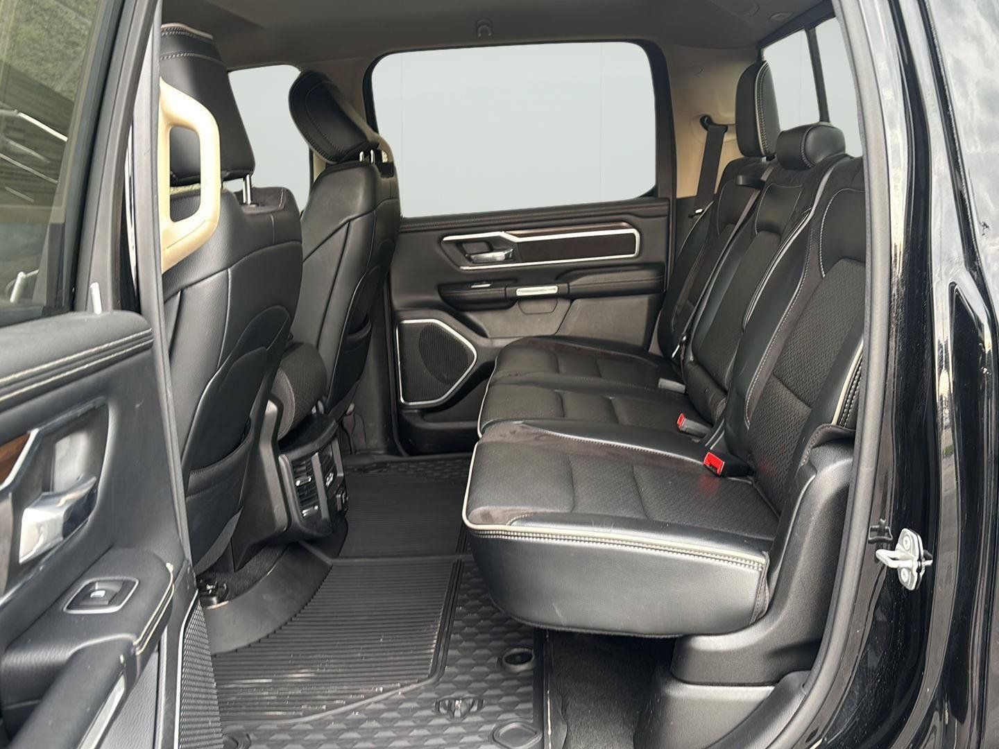 Used 2021 RAM 1500 Laramie AWD/4WD image 28