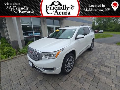 Used 2018 GMC Acadia Denali w/ Technology Package AWD/4WD image 1