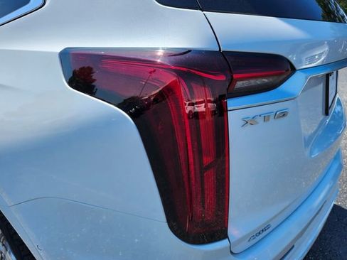 Used 2022 Cadillac XT6 Premium Luxury w/ Platinum Package image 7
