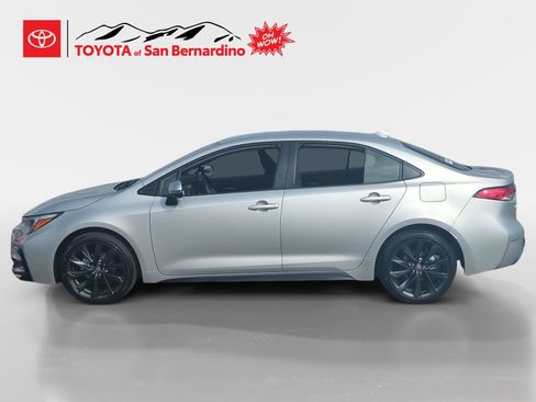 New 2026 Toyota Corolla SE image 2
