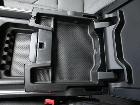 Used 2025 RAM 1500 Big Horn image 39