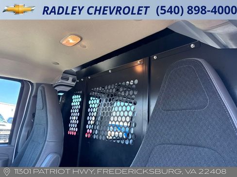 Certified 2024 Chevrolet Express 2500 Work Van w/ Driver Convenience Package image 2