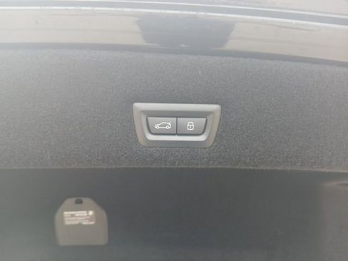 New 2025 BMW i7 xDrive60 image 10