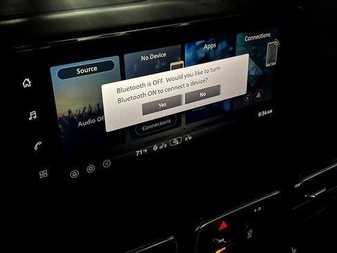 New 2026 Nissan Sentra SR w/ SR Premium Package FWD image 5