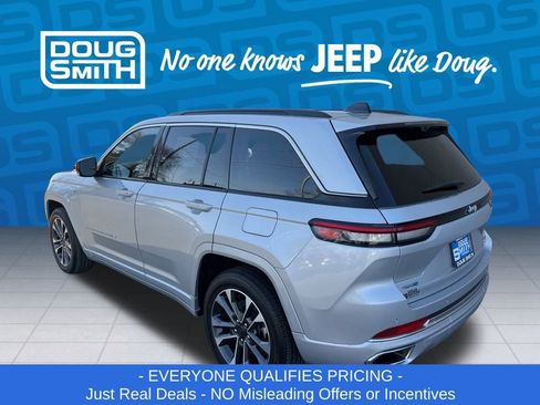 New 2024 Jeep Grand Cherokee Overland w/ Luxury Tech Group IV image 4