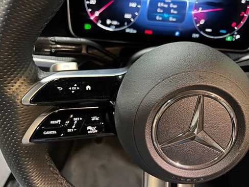 Used 2023 Mercedes-Benz C 300 4MATIC Sedan image 34