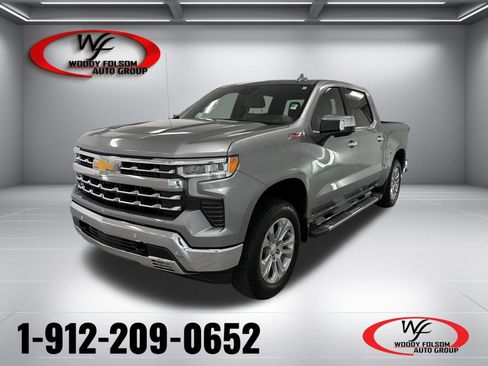 Used 2025 Chevrolet Silverado 1500 LTZ AWD/4WD image 1