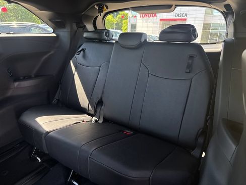 New 2026 Toyota Sienna Limited AWD/4WD image 38