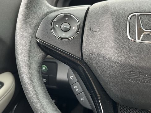 Used 2021 Honda HR-V LX image 23
