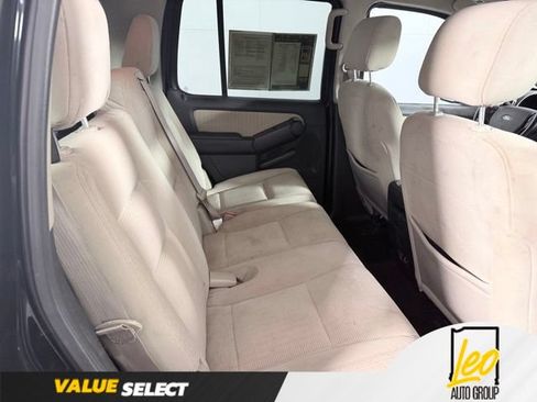 Used 2008 Ford Explorer XLT AWD/4WD image 8