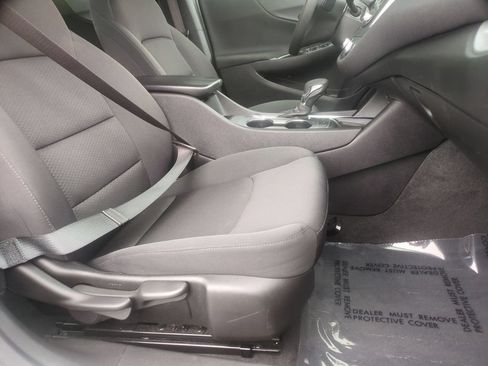 Used 2024 Chevrolet Malibu LT FWD image 20