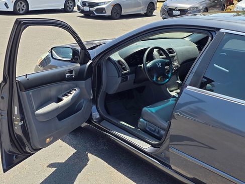 Used 2007 Honda Accord EX-L image 41