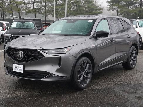 Used 2023 Acura MDX A-Spec image 11