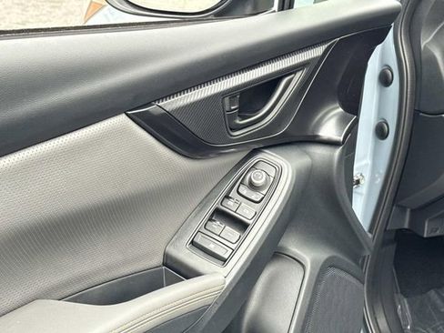 Used 2022 Subaru Crosstrek 2.5i Sport w/ Moonroof Package image 16