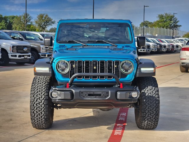 Used 2024 Jeep Wrangler Unlimited Rubicon w/ XTREMEE 35" Tire Package AWD/4WD image 2