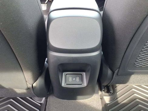 New 2026 Hyundai Elantra SEL Sport Premium FWD image 13