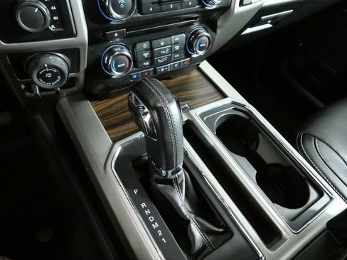 Used 2016 Ford F150 Lariat w/ Equipment Group 501A Mid AWD/4WD image 21
