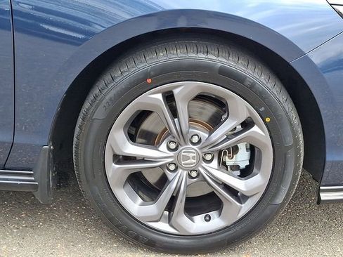 Used 2024 Honda Accord EX-L image 8