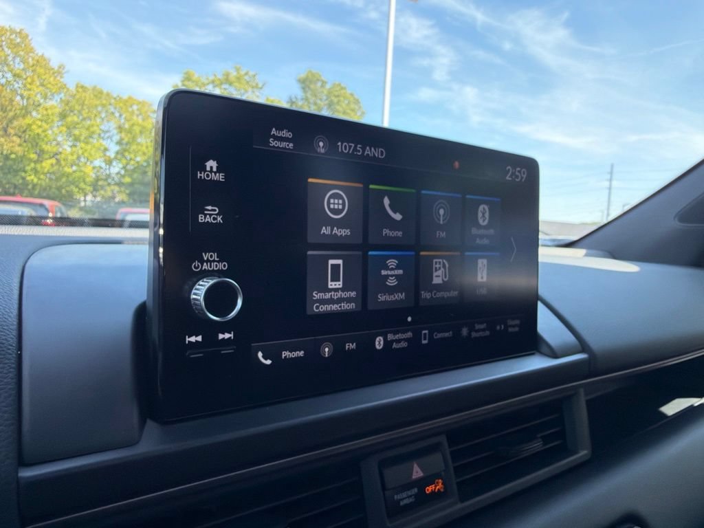 Certified 2025 Honda Pilot TrailSport image 32