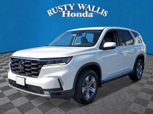 New 2025 Honda Pilot EX-L image 7