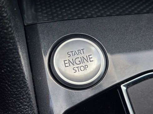 Used 2019 Volkswagen Tiguan SE w/ 3rd Row Seat Package image 48