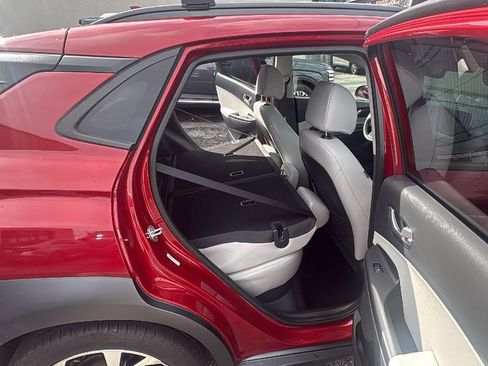Used 2023 Hyundai Kona Limited AWD/4WD image 25