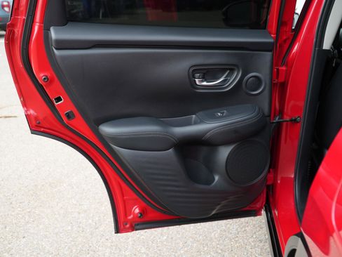 Used 2023 Honda HR-V EX-L image 18