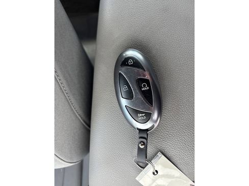 Certified 2025 Hyundai Elantra Sport FWD image 32