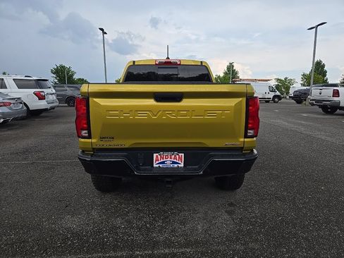 Used 2023 Chevrolet Colorado ZR2 w/ ZR2 Convenience Package III AWD/4WD image 6