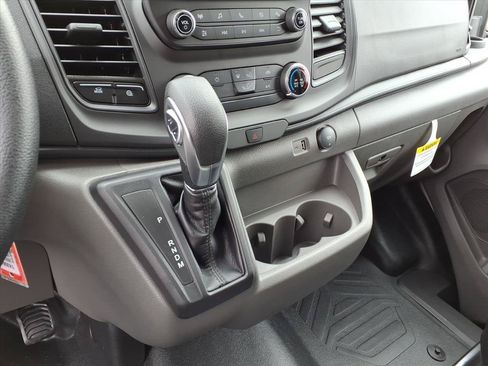 Used 2025 Ford Transit 150 Low Roof AWD image 17