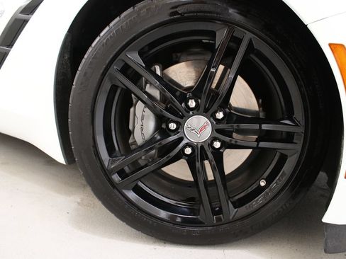 Used 2017 Chevrolet Corvette Stingray Coupe w/ Battery Protection Package RWD image 29