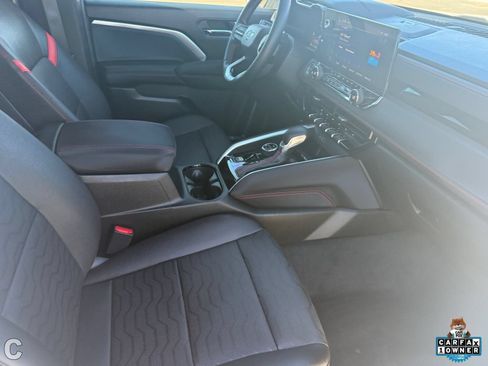 Certified 2023 Chevrolet Colorado Z71 w/ Z71 Convenience Package 2 AWD/4WD image 9