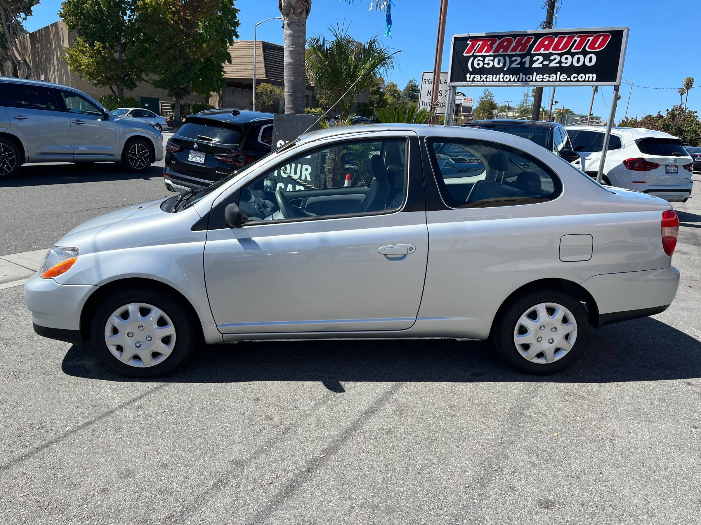 Used 2001 Toyota Echo Coupe FWD image 4