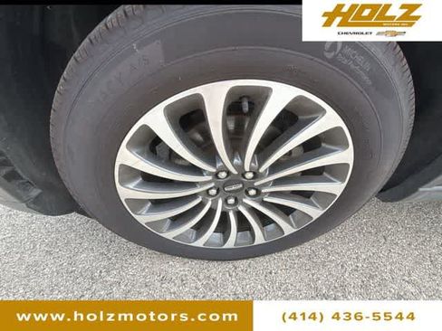 Used 2024 Lincoln Aviator Reserve AWD/4WD image 34