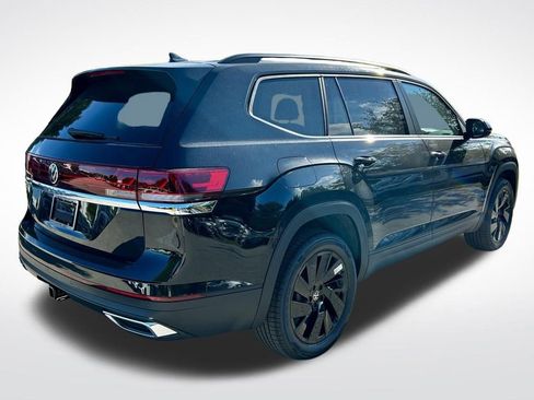 New 2026 Volkswagen Atlas SE FWD image 5