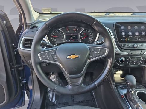 Used 2022 Chevrolet Equinox LT image 13