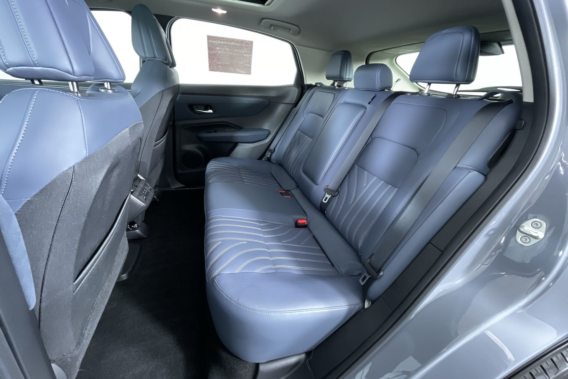 Certified 2024 Nissan Ariya AWD image 22