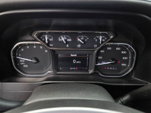 Used 2020 GMC Sierra 1500 Elevation RWD image 14