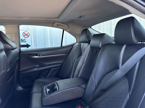 Used 2022 Toyota Camry XSE image 24