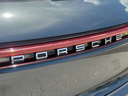 Used 2023 Porsche Macan Turbo AWD/4WD image 6