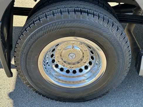 Used 2022 Mercedes-Benz Sprinter 3500 image 31