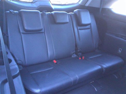 Used 2017 Toyota Highlander XLE w/ Protection Package #3 AWD/4WD image 8