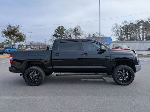 Used 2021 Toyota Tundra SR5 image 2