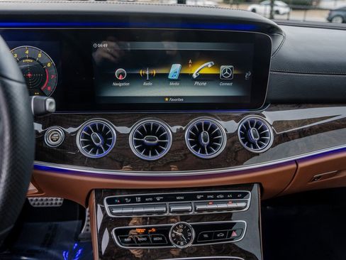 Used 2019 Mercedes-Benz E 450 E 450 w/ AMG Line Package image 12