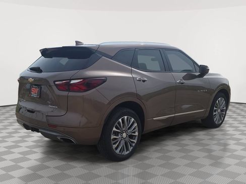 Used 2019 Chevrolet Blazer Premier w/ Driver Confidence II Package AWD/4WD image 3
