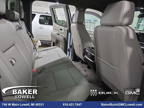 New 2026 GMC Sierra 1500 SLT w/ SLT Premium Package image 11