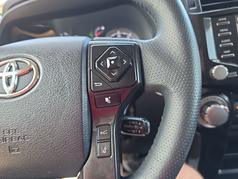 Used 2024 Toyota 4Runner TRD Off-Road AWD/4WD image 22