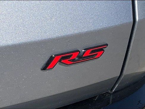 Used 2024 Chevrolet Traverse RS w/ LPO, Floor Liner Package AWD/4WD image 8