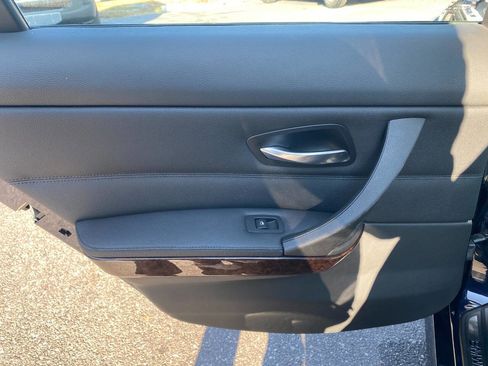 Used 2009 BMW 328i xDrive Sedan image 22